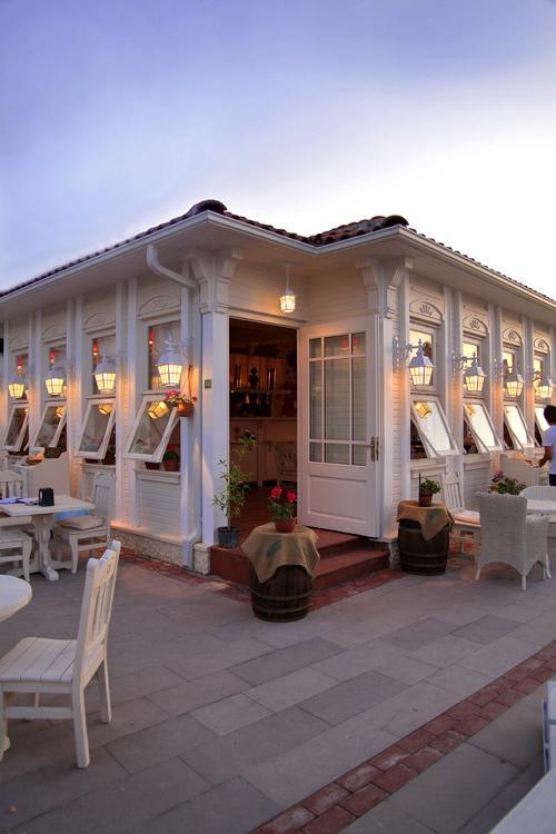 Trilyali Butik Hotel Tirilye Exterior foto